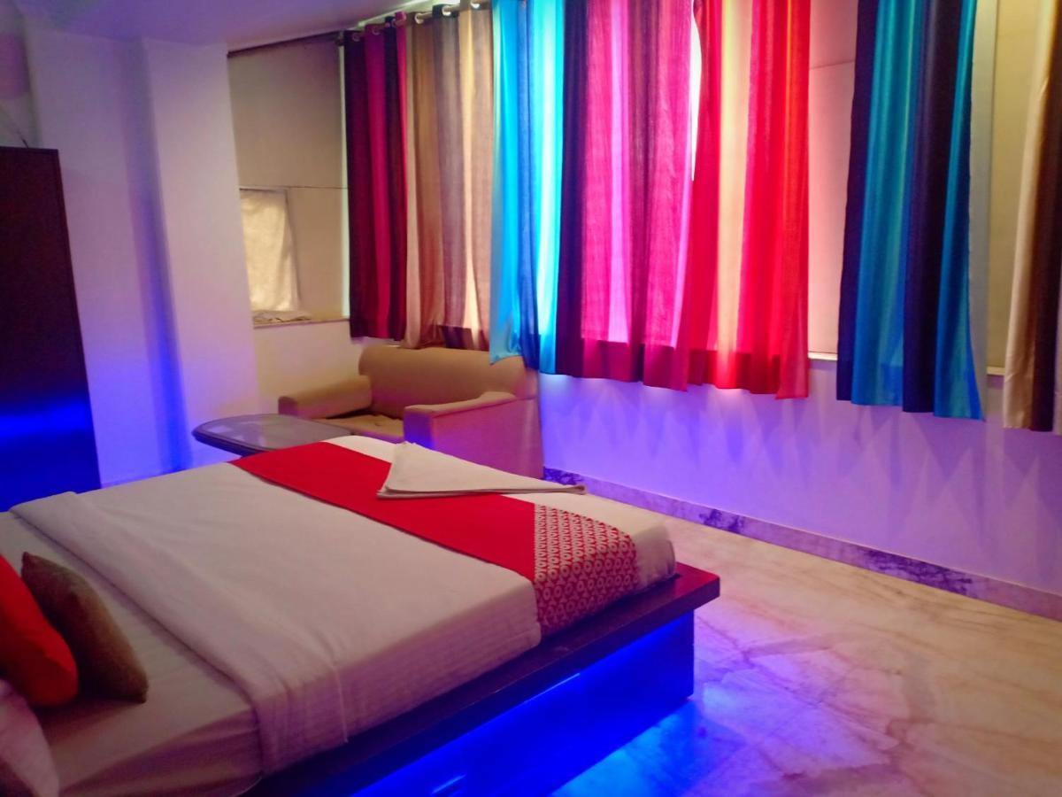 King Delhi Airport Hotel New Delhi Exterior foto