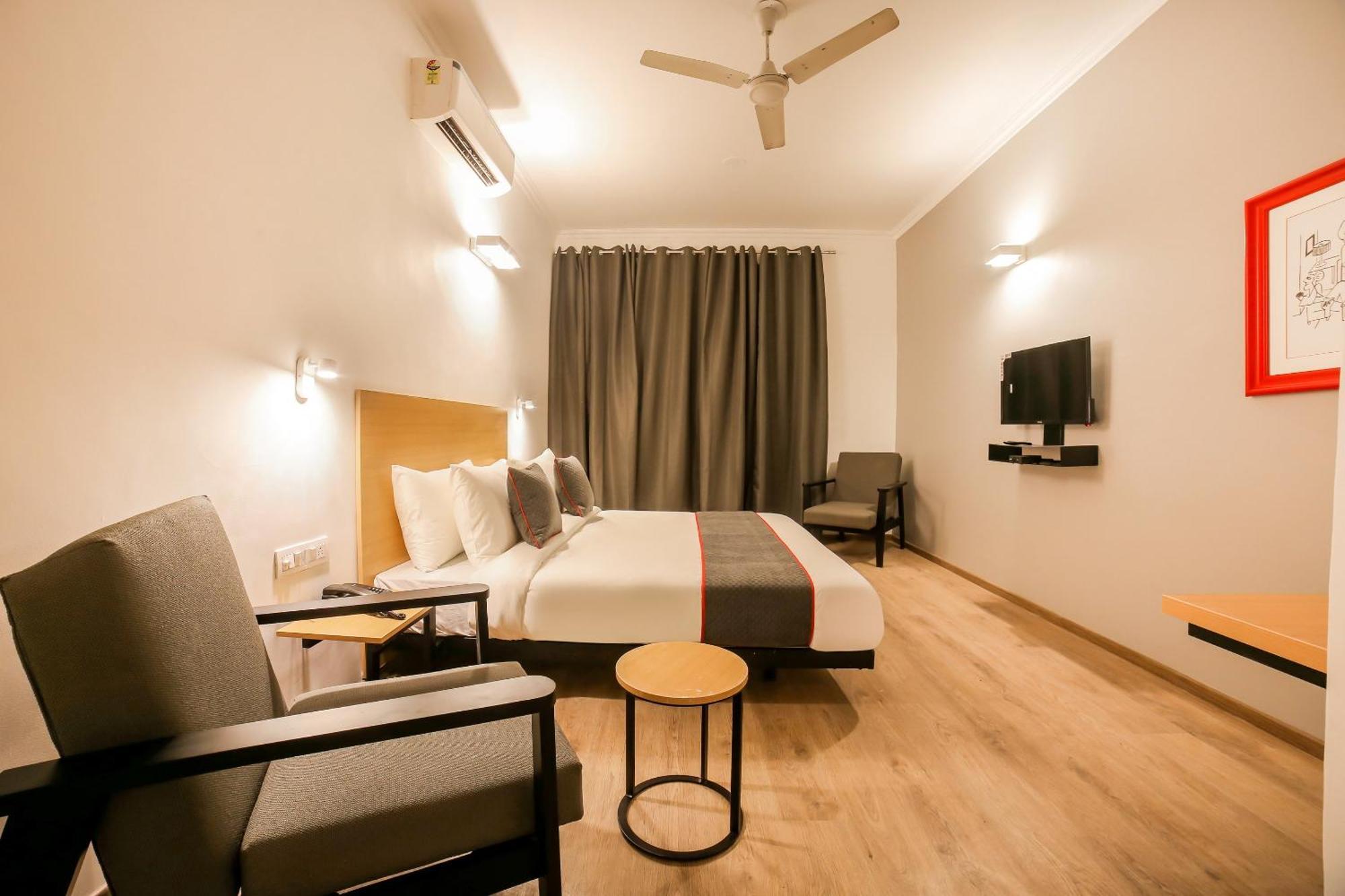 King Delhi Airport Hotel New Delhi Exterior foto